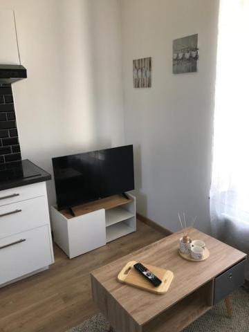 Logement T2-Rue-Maisonnette Sncf-アンボワーズ エクステリア 写真